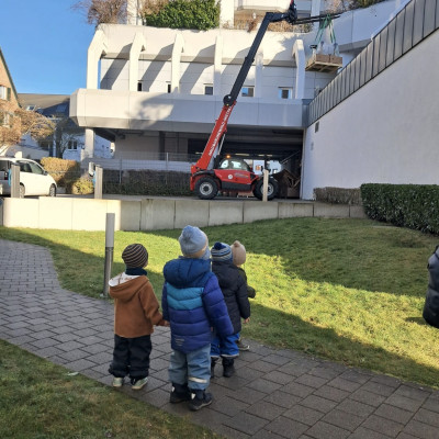 Begeisterung über Baumaschinen ;-)